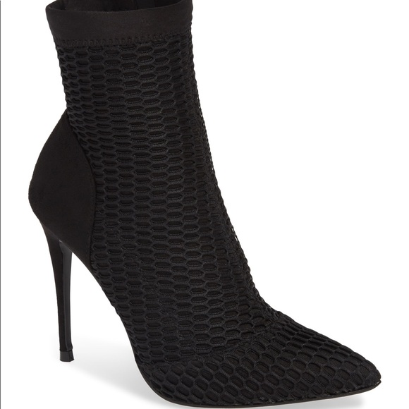 steve madden black booties